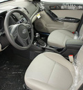 kia forte 2012 silver sedan gasoline 4 cylinders front wheel drive not specified 44060