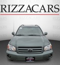 toyota highlander 2004 lt  green suv 4x4 gasoline 6 cylinders all whee drive automatic with overdrive 60546