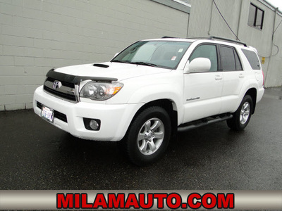 toyota 4runner 2006 white suv sport edition gasoline 6 cylinders 4 wheel drive automatic 98371