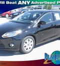 ford focus 2012 black hatchback se gasoline 4 cylinders front wheel drive 6 speed automatic 77388