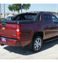 chevrolet avalanche 2008 maroon flex fuel 8 cylinders 2 wheel drive 4 speed automatic 77090