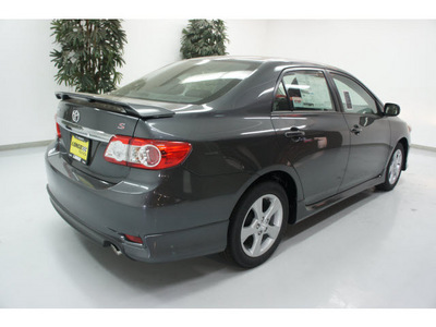 toyota corolla 2012 gray sedan s gasoline 4 cylinders front wheel drive not specified 91731