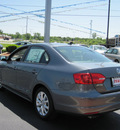 volkswagen jetta 2012 gray sedan se gasoline 5 cylinders front wheel drive 6 speed automatic 46410