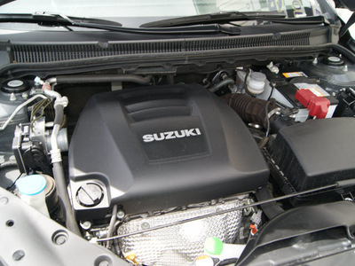 suzuki kizashi 2011 black pearl sedan se gasoline 4 cylinders all whee drive automatic 80905