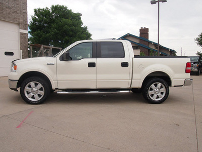 ford f 150 2007 off white lariat flex fuel 8 cylinders 4 wheel drive automatic 80301