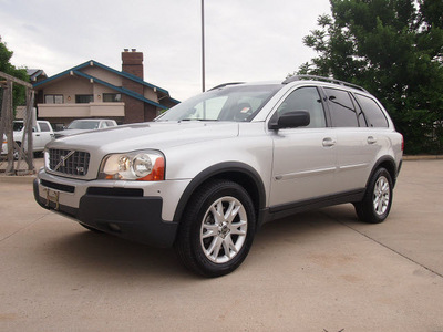 volvo xc90 2005 silver suv v8 gasoline 8 cylinders all whee drive automatic 80301