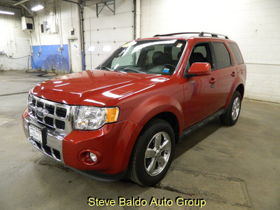 ford escape 2010 red suv limited gasoline 4 cylinders front wheel drive automatic 14304