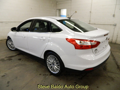 ford focus 2012 white sedan sel flex fuel 4 cylinders front wheel drive automatic 14304