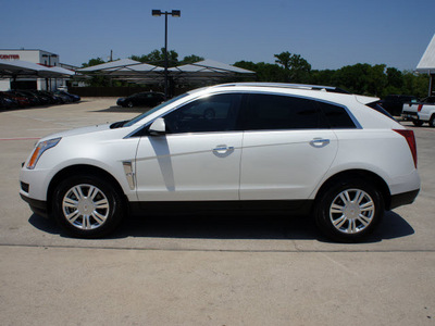 cadillac srx 2011 white gasoline 6 cylinders front wheel drive automatic 76087