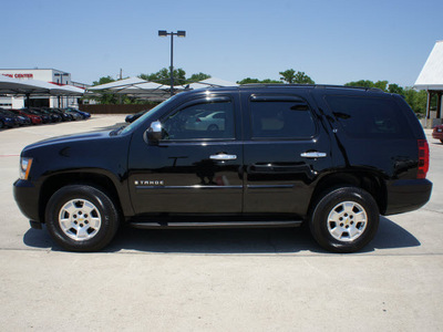 chevrolet tahoe 2007 black suv lt flex fuel 8 cylinders rear wheel drive automatic 76087