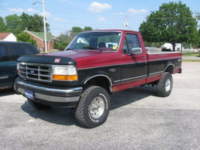 ford f 150 1995 redblack pickup truck xlt gasoline v8 4 wheel drive automatic with overdrive 45840