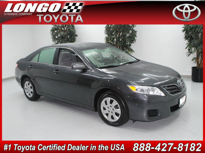 toyota camry 2010 dk  gray sedan le gasoline 4 cylinders front wheel drive automatic 91731