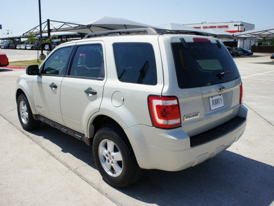 ford escape 2008 white suv xls gasoline 4 cylinders front wheel drive automatic with overdrive 76087