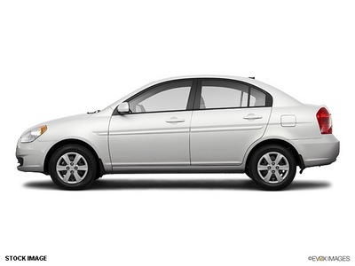 hyundai accent 2011 sedan gls gasoline 4 cylinders front wheel drive not specified 28805