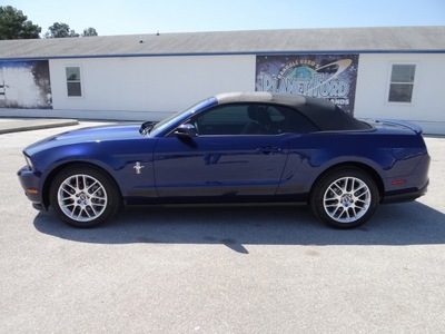 ford mustang 2012 dk  blue v6 gasoline 6 cylinders rear wheel drive 6 speed automatic 77388