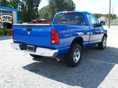 dodge ram pickup 1500 2008 blue pickup truck sxt gasoline 6 cylinders rear wheel drive 6 speed manual 27569