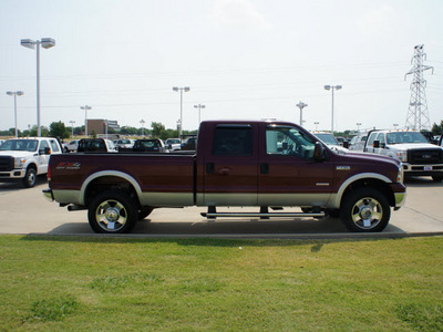 ford f 350 super duty 2006 red lariat diesel 8 cylinders 4 wheel drive automatic with overdrive 76108