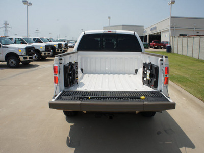 ford f 150 2011 white platinum king ranch fx4 gasoline 6 cylinders 4 wheel drive 31651 76108