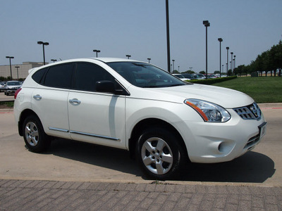 nissan rogue 2012 white gasoline 4 cylinders front wheel drive automatic with overdrive 76018