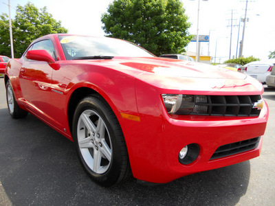 chevrolet camaro 2010 red coupe lt gasoline 6 cylinders rear wheel drive automatic 60007