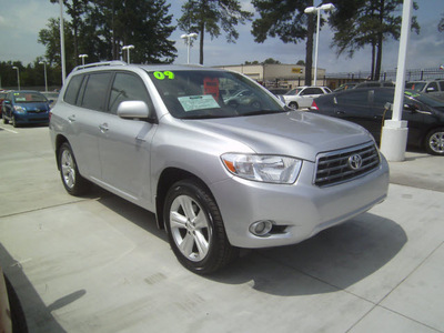 toyota highlander 2009 silver suv limited gasoline 6 cylinders all whee drive automatic 75503