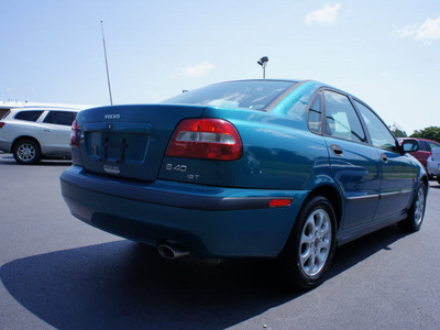 volvo s40 2001 blue sedan gasoline 4 cylinders front wheel drive automatic 27330