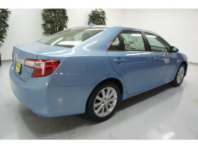 toyota camry 2012 blue sedan xle v6 gasoline 6 cylinders front wheel drive automatic 91731