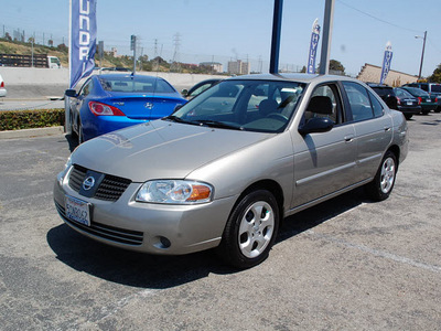 nissan sentra 2006 lt  gray sedan 1 8 gasoline 4 cylinders front wheel drive automatic 94010