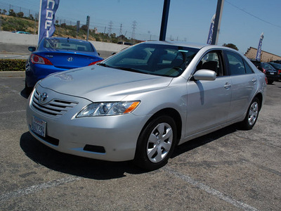 toyota camry 2009 silver sedan le gasoline 4 cylinders front wheel drive automatic 94010