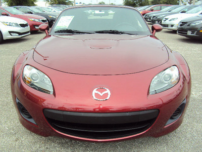 mazda mx 5 miata 2012 dk  red sport gasoline 4 cylinders rear wheel drive 5 speed manual 32901