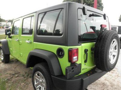 jeep wrangler unlimited 2012 green suv sport gasoline 6 cylinders 4 wheel drive automatic 34731