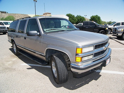 chevrolet suburban 1500 1999 silver suv ls gasoline v8 4 wheel drive automatic 81212