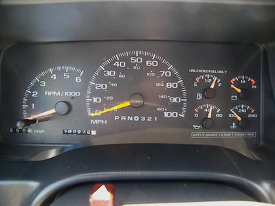 chevrolet suburban 1500 1999 silver suv ls gasoline v8 4 wheel drive automatic 81212