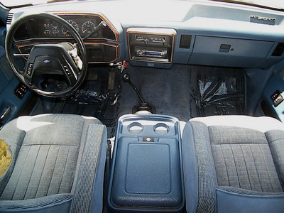ford bronco 1987 tanblue suv xlt gasoline v8 4 wheel drive automatic 81212