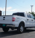 ford f 150 2011 white xlt 8 cylinders shiftable automatic 61832