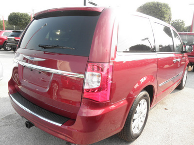 chrysler town and country 2012 red van touring l flex fuel 6 cylinders front wheel drive automatic 34731