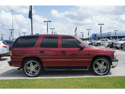 chevrolet tahoe 2001 red suv ls gasoline 8 cylinders rear wheel drive automatic 77090