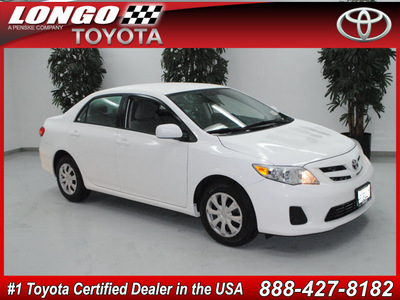 toyota corolla 2011 white sedan le gasoline 4 cylinders front wheel drive automatic 91731