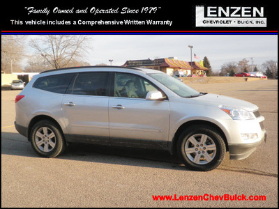 chevrolet traverse 2010 silver suv lt awd gasoline 6 cylinders all whee drive automatic 55318