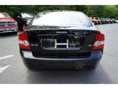 volvo s40 2006 black sedan 2 4i gasoline 5 cylinders front wheel drive not specified 08844