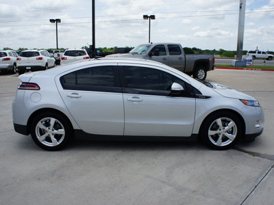 chevrolet volt 2011 silver sedan l 4 cylinders front wheel drive automatic 76087