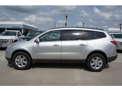 chevrolet traverse 2012 silver suv gasoline 6 cylinders front wheel drive not specified 77090