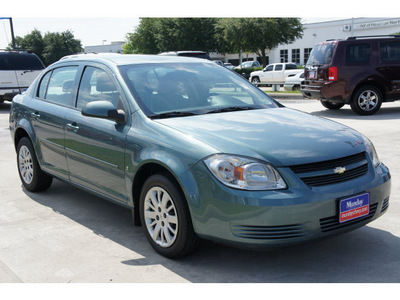 chevrolet cobalt 2009 sedan gasoline 4 cylinders front wheel drive automatic 77090