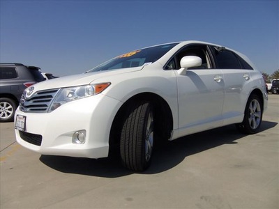 toyota venza 2009 white wagon fwd v6 gasoline 6 cylinders front wheel drive automatic 90241