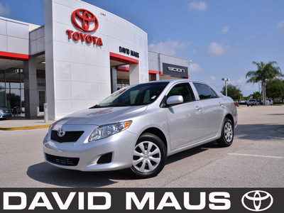 toyota corolla 2010 silver sedan le gasoline 4 cylinders front wheel drive automatic 32771