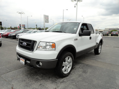 ford f 150 2007 white flareside fx4 gasoline 8 cylinders 4 wheel drive automatic 60443