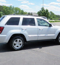 jeep grand cherokee 2005 silver suv limited gasoline 8 cylinders 4 wheel drive automatic 55124