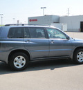 toyota highlander 2006 dk  blue suv fwd gasoline 4 cylinders front wheel drive automatic with overdrive 56001