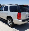 gmc yukon 2010 silver suv flex fuel 8 cylinders 2 wheel drive automatic 76087