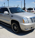 cadillac escalade 2007 tan suv gasoline 8 cylinders rear wheel drive automatic 76087